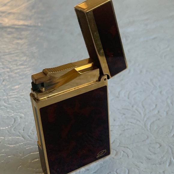 St. Dupont classic roll lighter.                        Rare find. Vintage. - Picture 7 of 7
